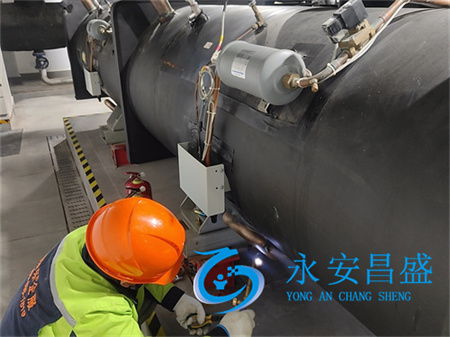 中央空調內(nèi)機深度清洗全指南 5步專業(yè)流程解析